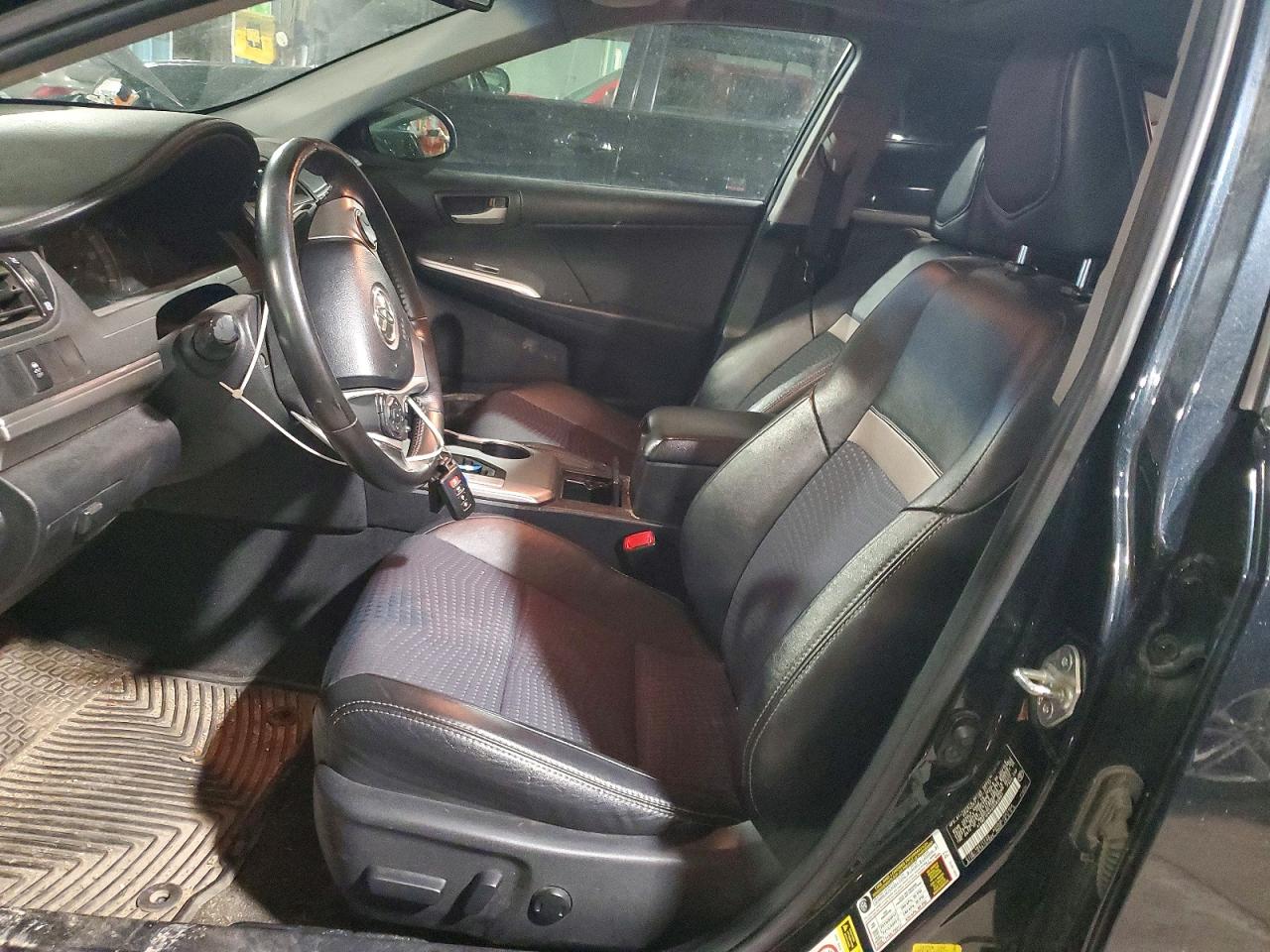 Toyota Camry Se
