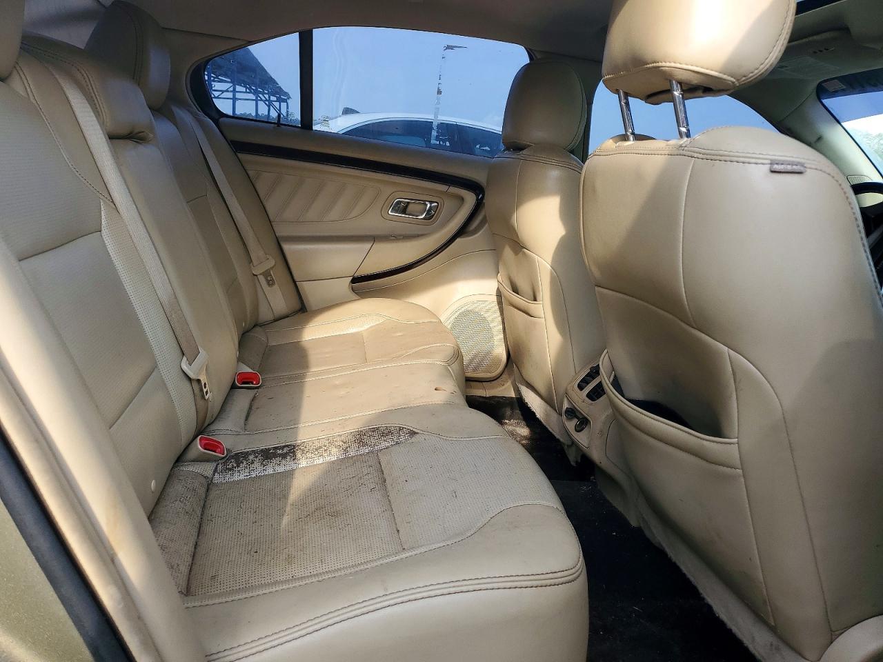 Ford Taurus Limited