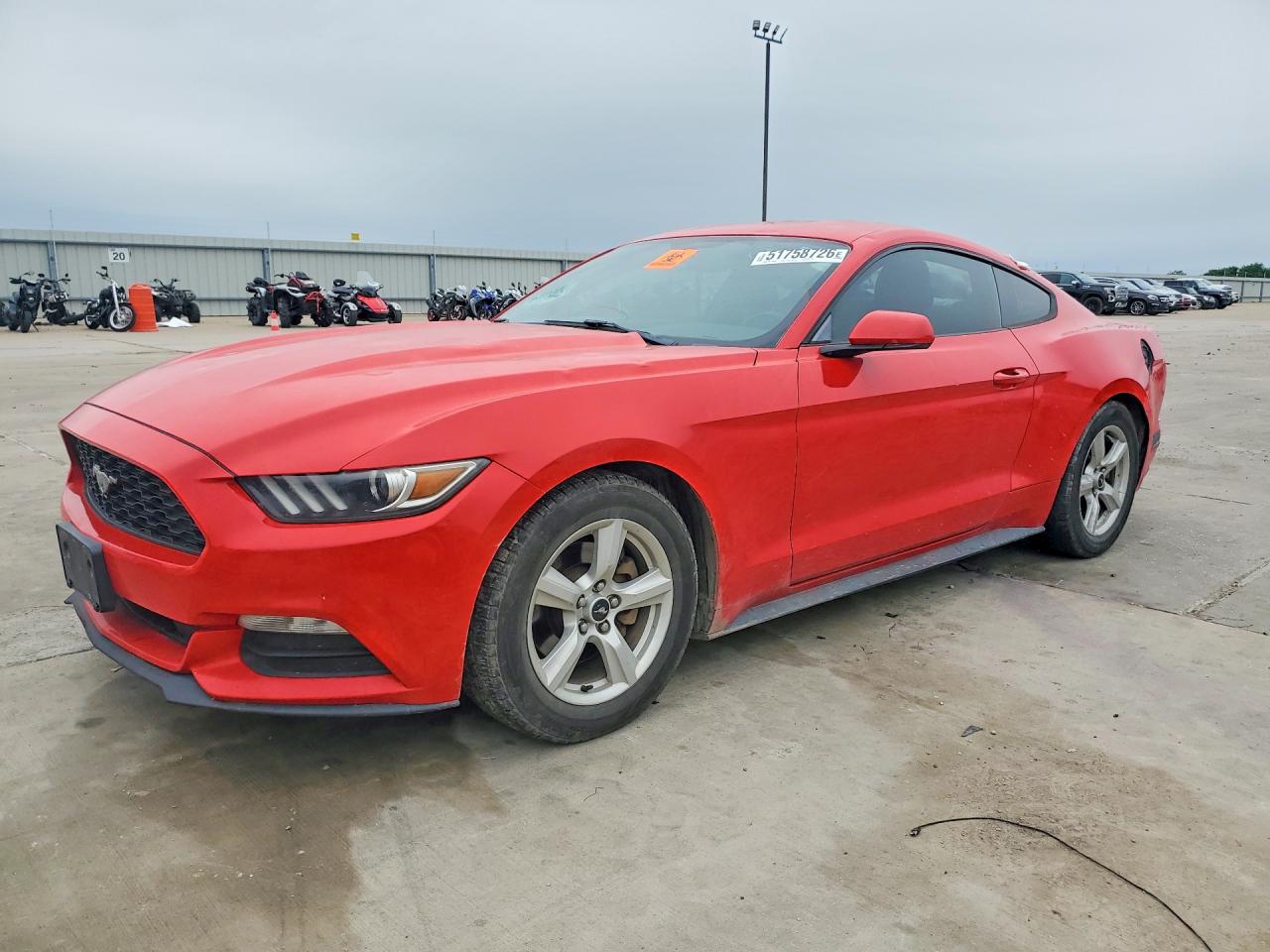 Salvage Ford Mustang Image