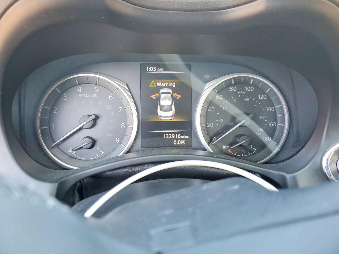 INFINITI Q50 Luxe