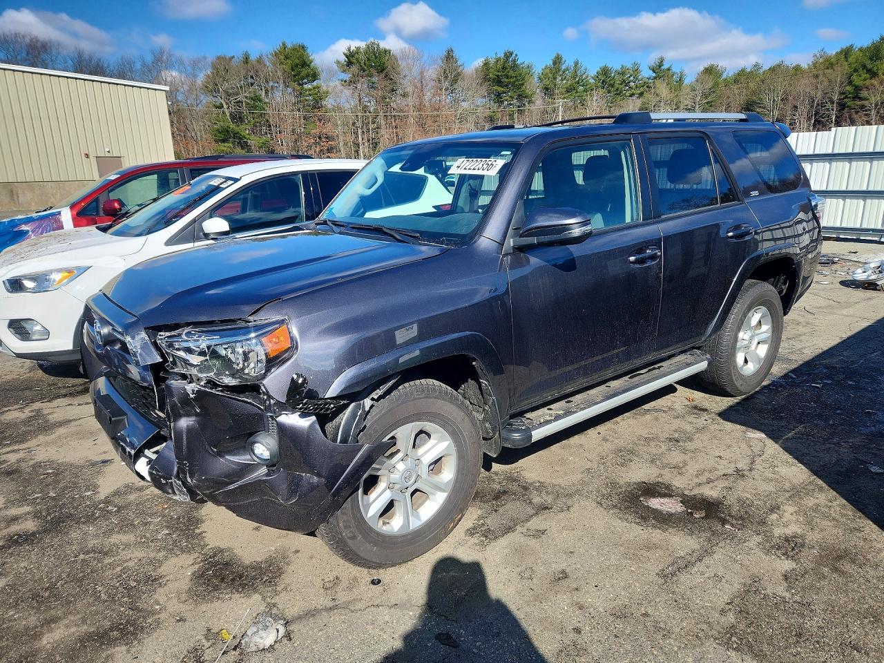 Salvage Toyota 4Runner Image