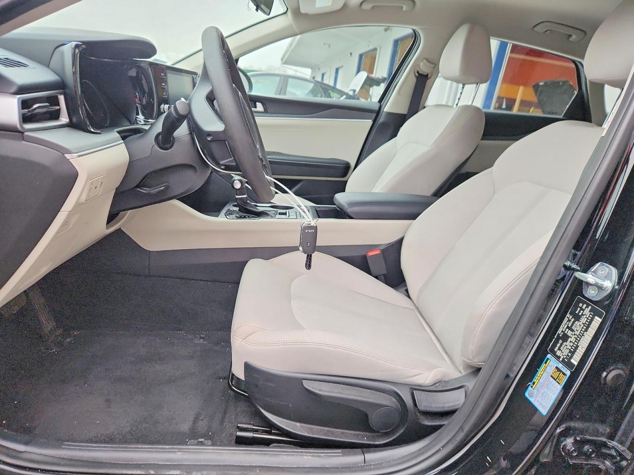 Kia K5 Lxs