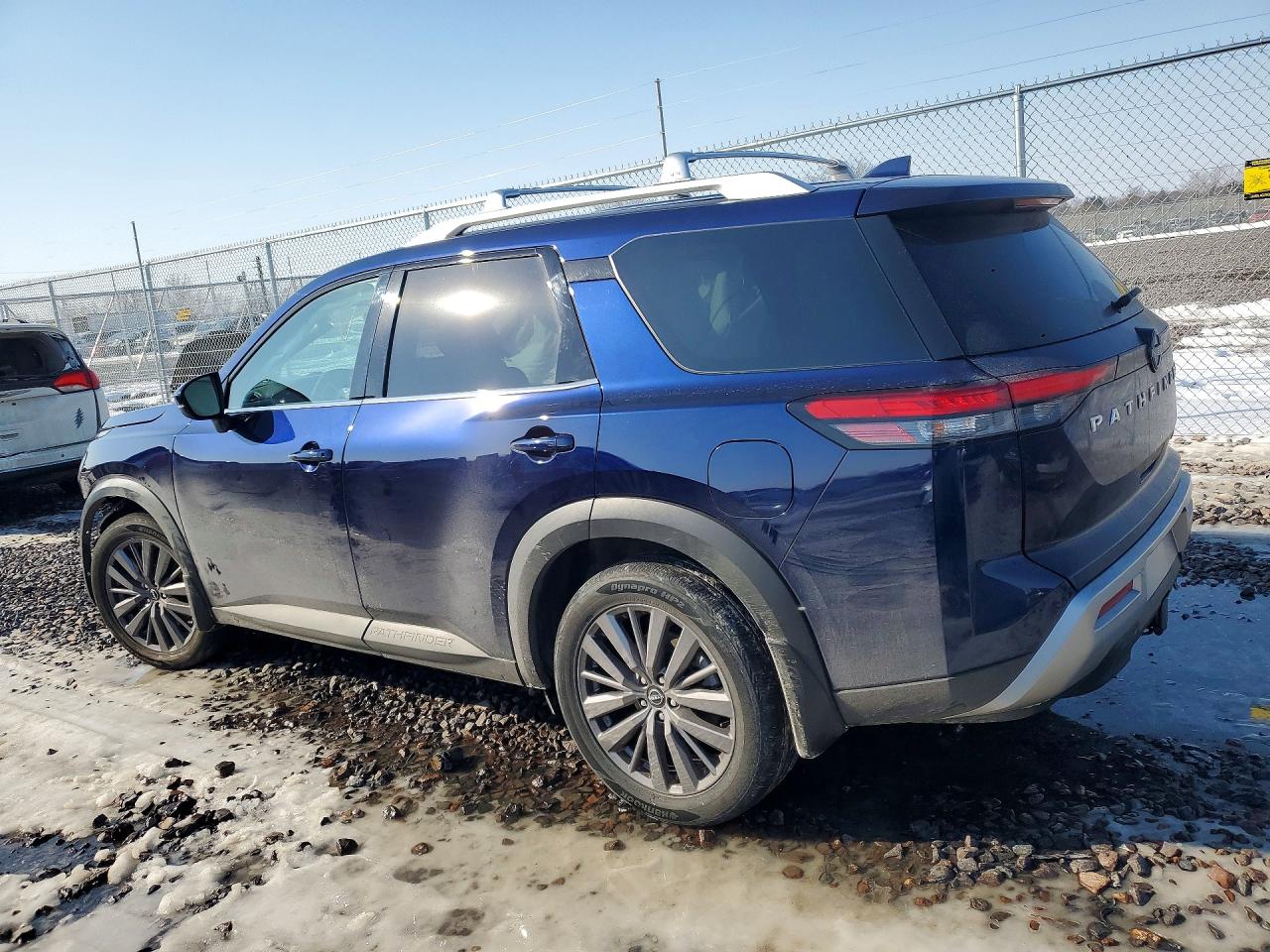 Nissan Pathfinder Sl