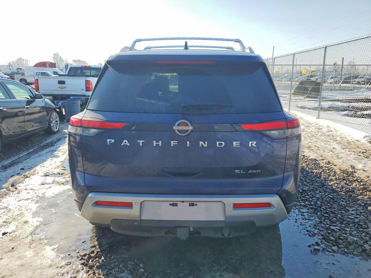 Nissan Pathfinder Sl