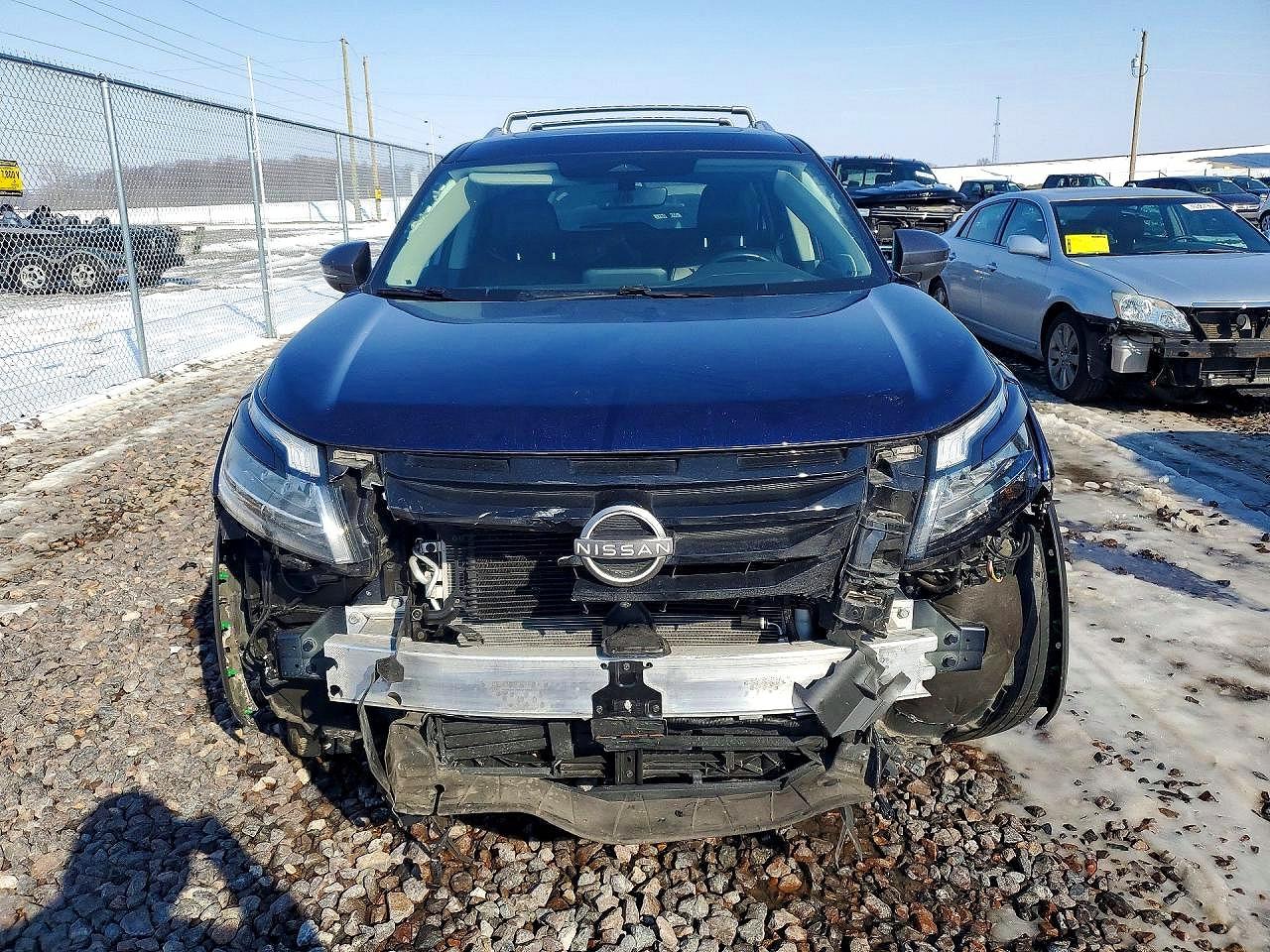 Nissan Pathfinder Sl