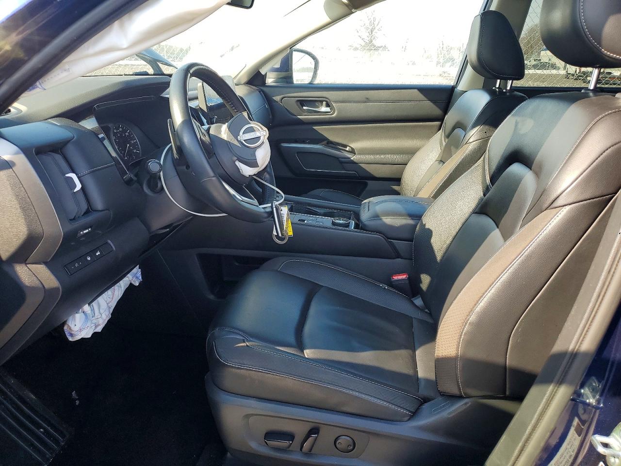 Nissan Pathfinder Sl
