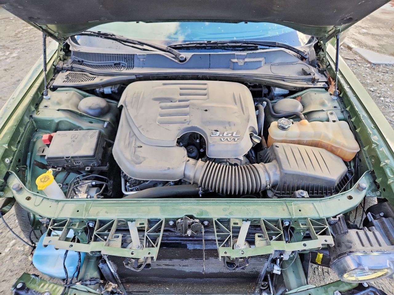 Dodge Challenger Sxt