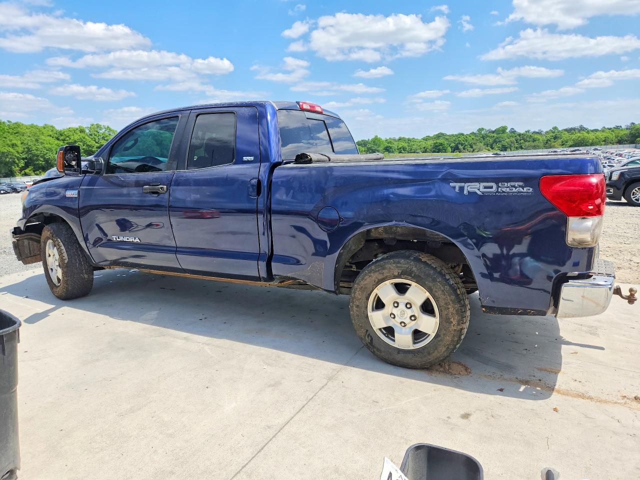 Toyota Tundra Sr5