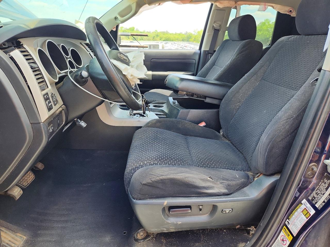 Toyota Tundra Sr5