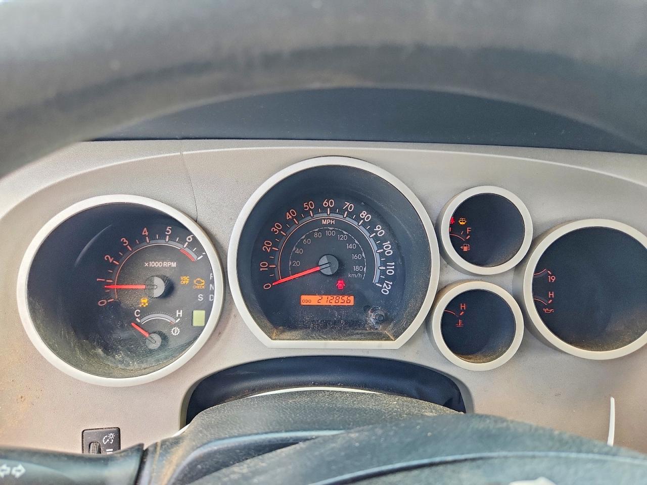 Toyota Tundra Sr5