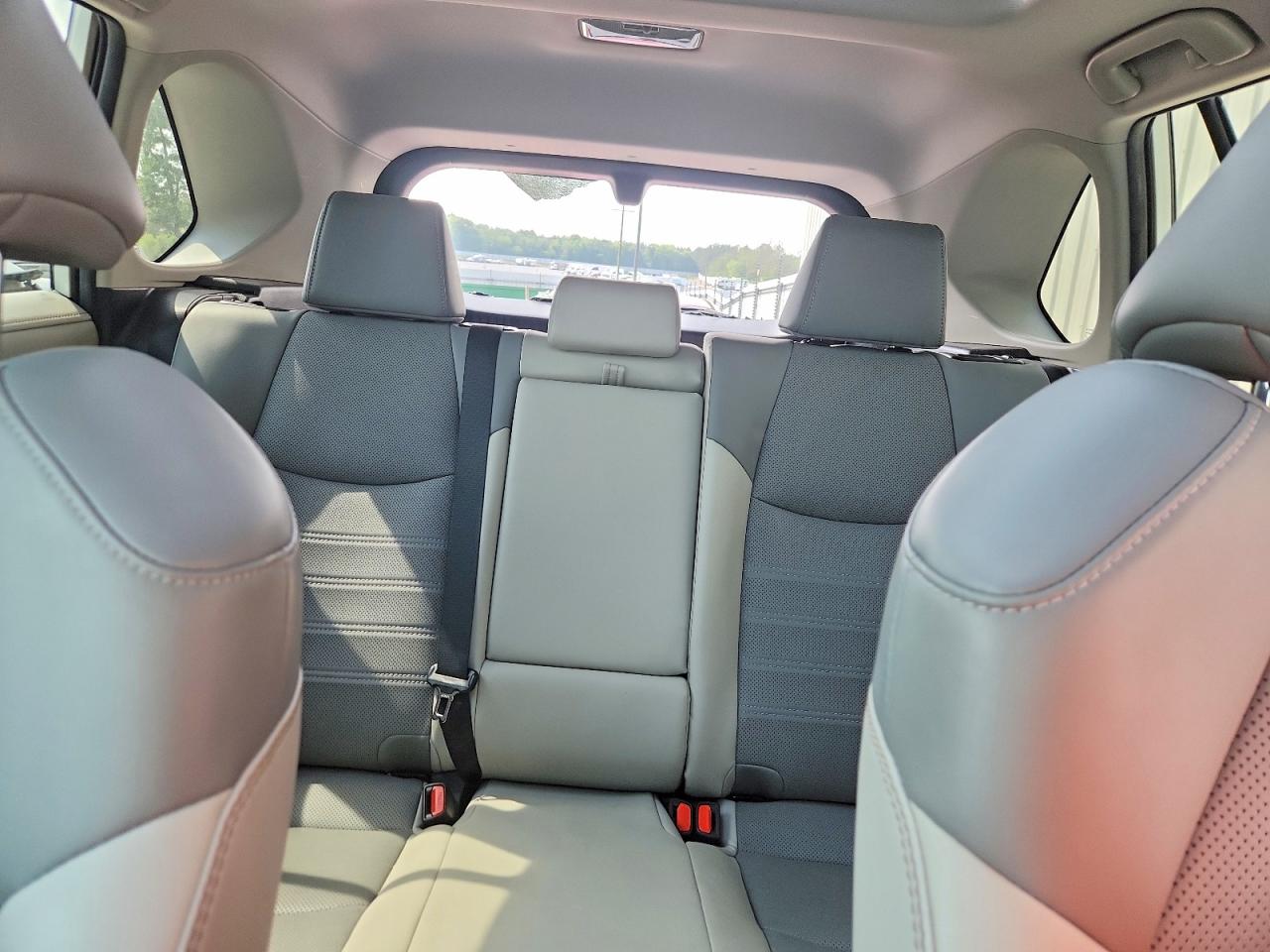 Toyota RAV4 Limited