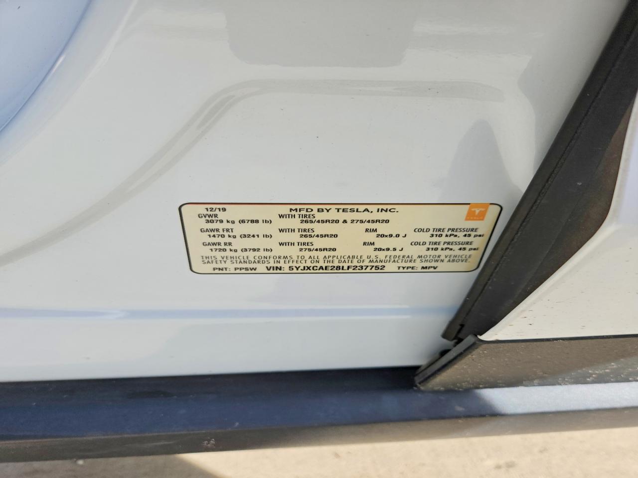 Tesla Model X