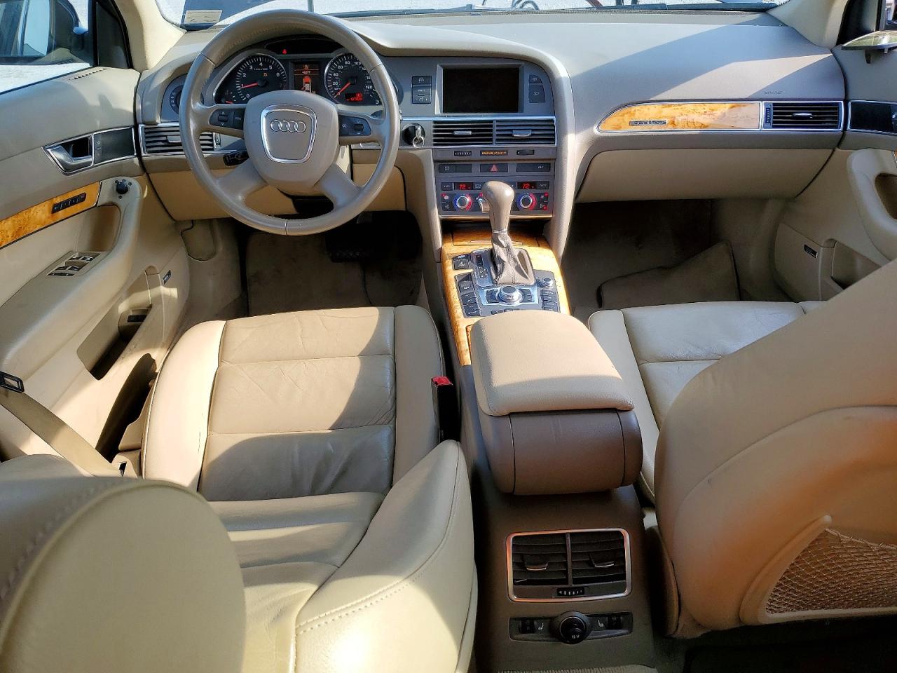 Audi A6 Avant Quattro