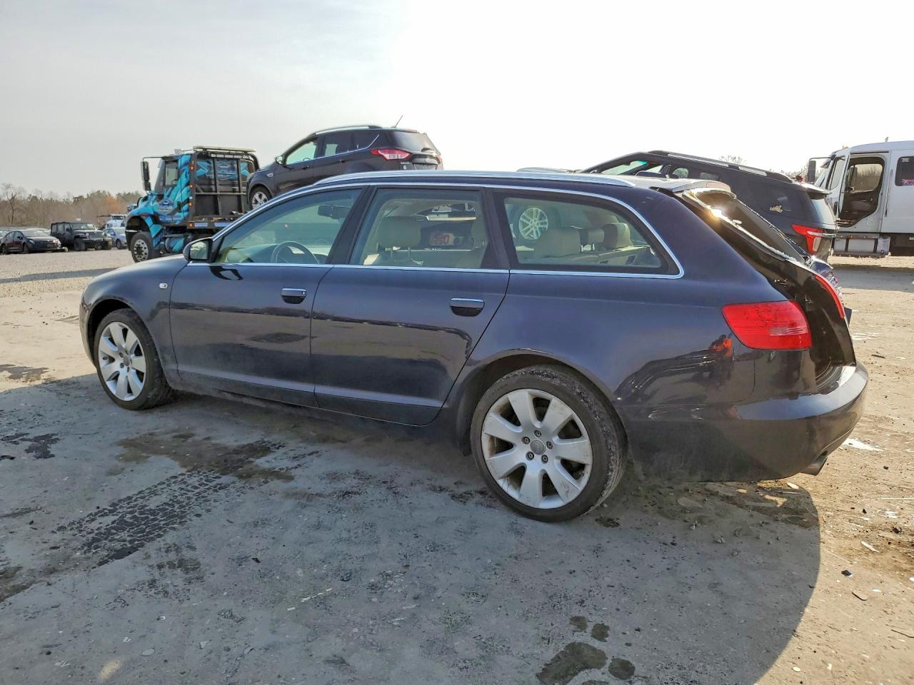Audi A6 Avant Quattro