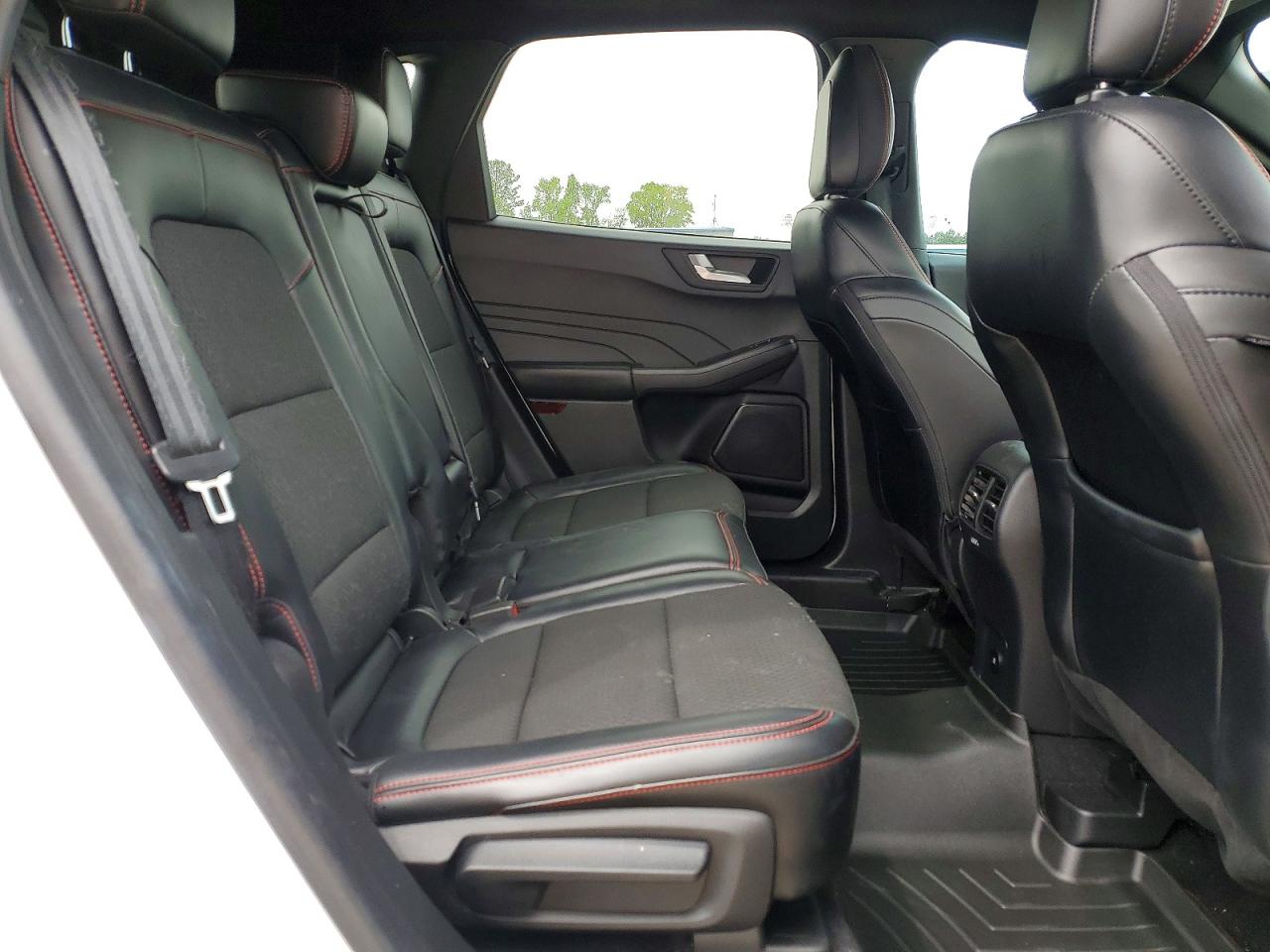 Ford Escape St Line