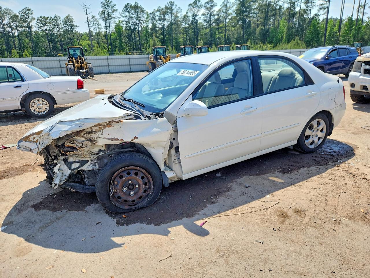 Salvage Kia Spectra Image