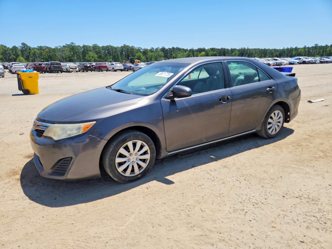 Salvage Toyota Camry Image