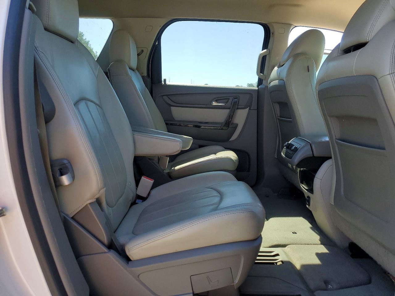 GMC Acadia Slt-2