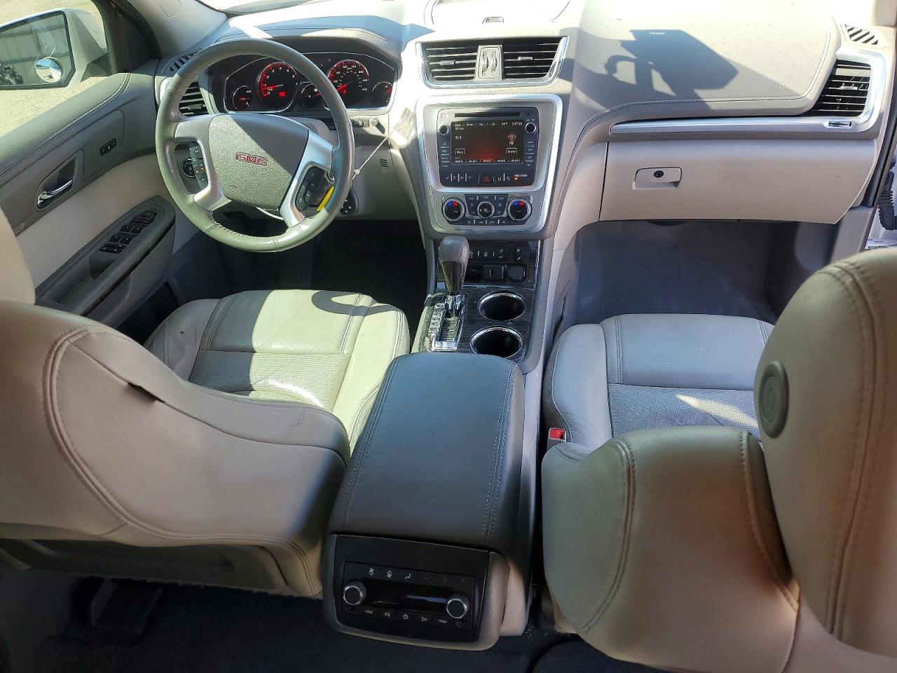 GMC Acadia Slt-2