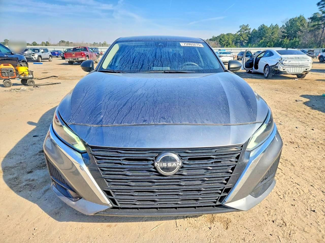 Nissan Altima Sv