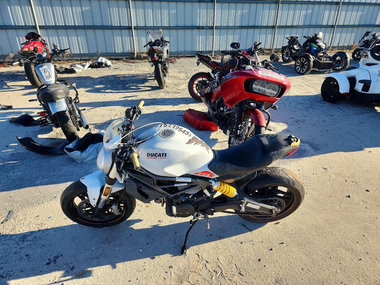 Ducati Monster 797+