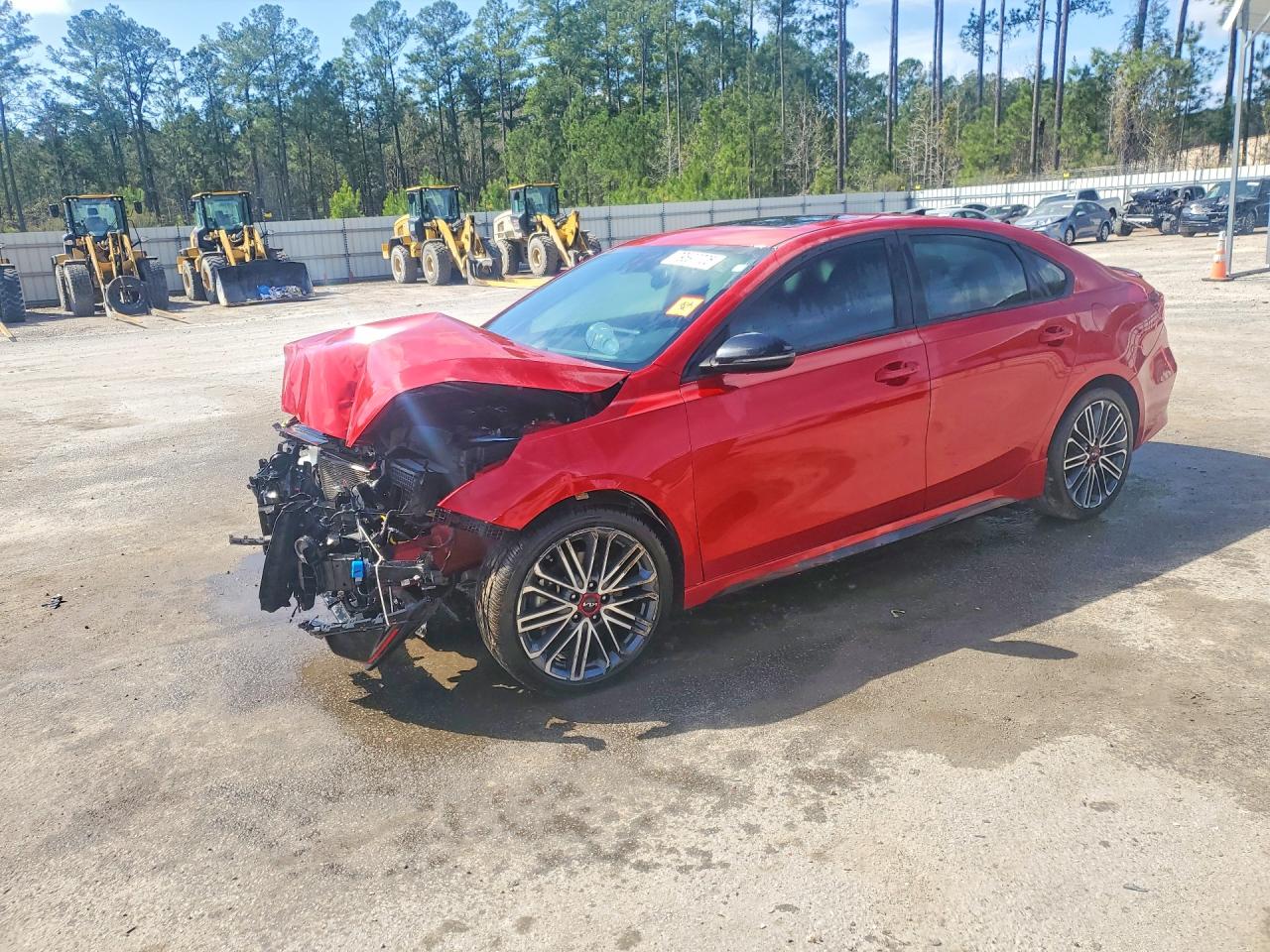 Salvage Kia Forte Image