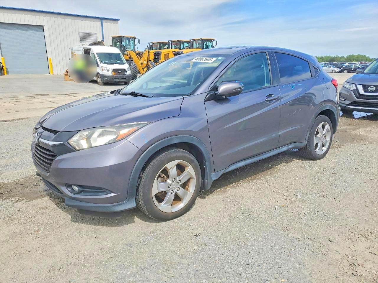 Salvage Honda HR-V Image
