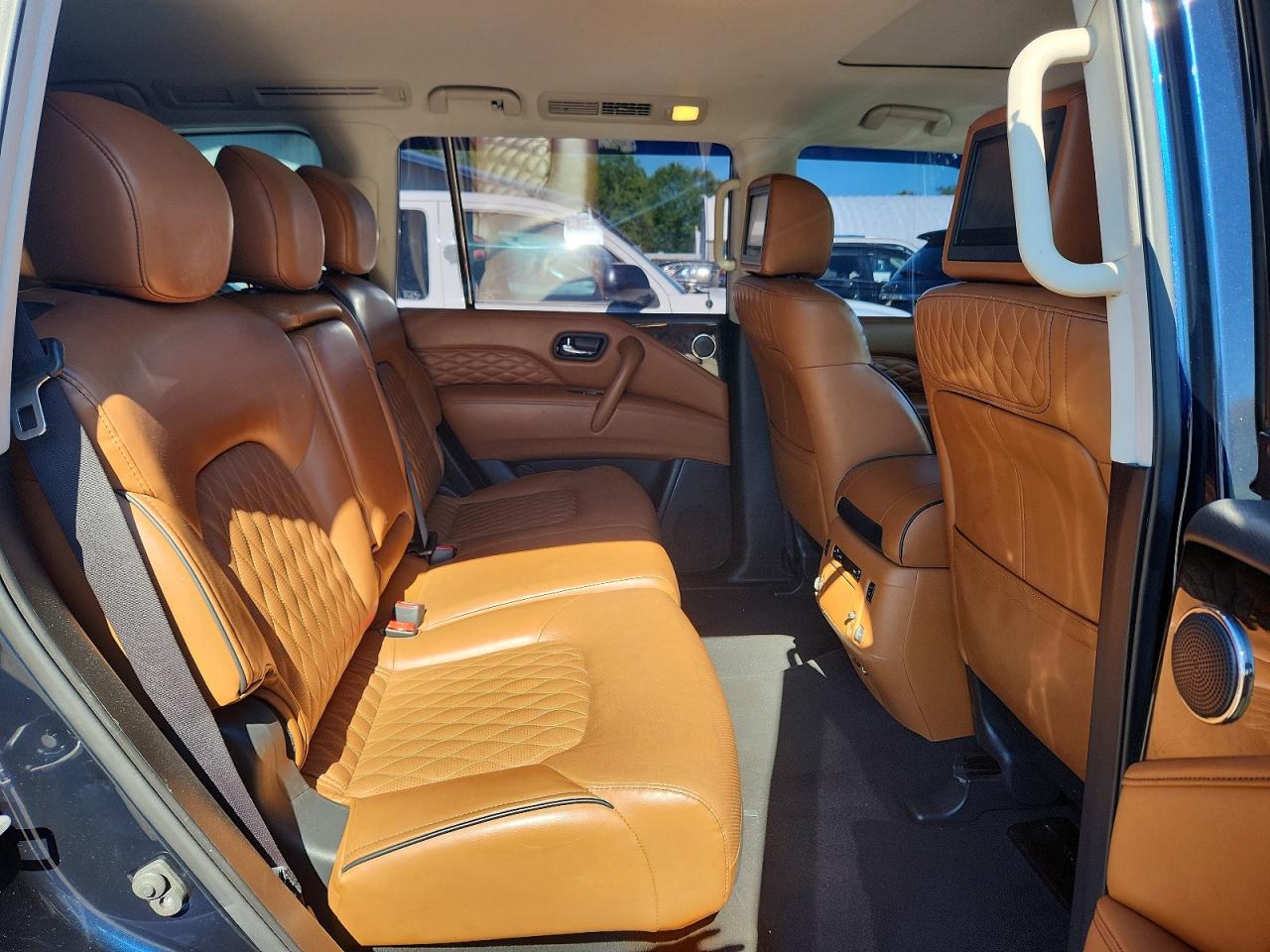 INFINITI Qx Base