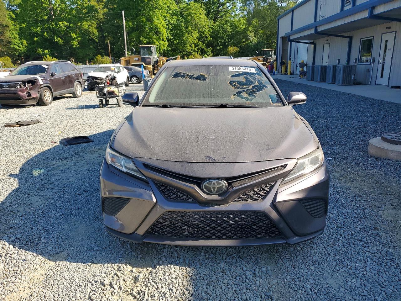 Toyota Camry Se