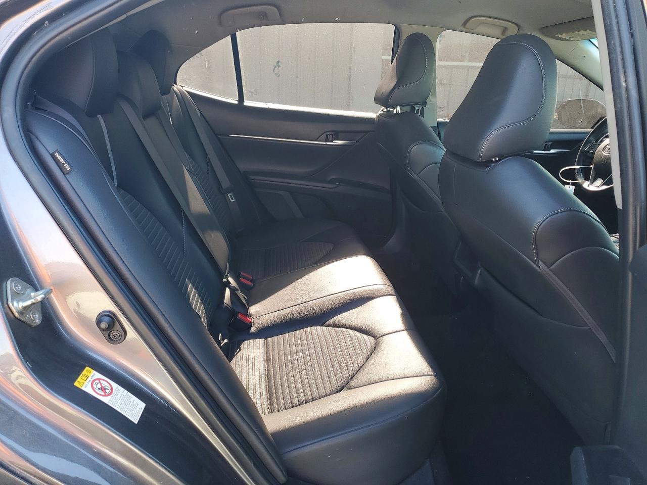 Toyota Camry Se