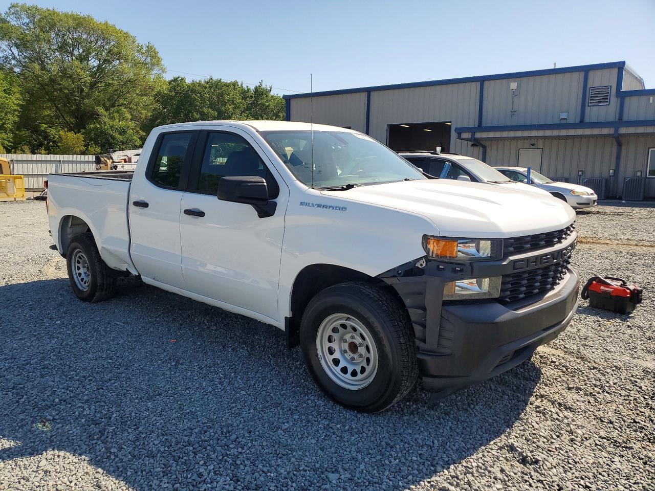 Chevrolet Silverado C1500