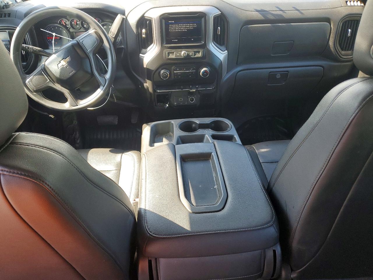 Chevrolet Silverado C1500