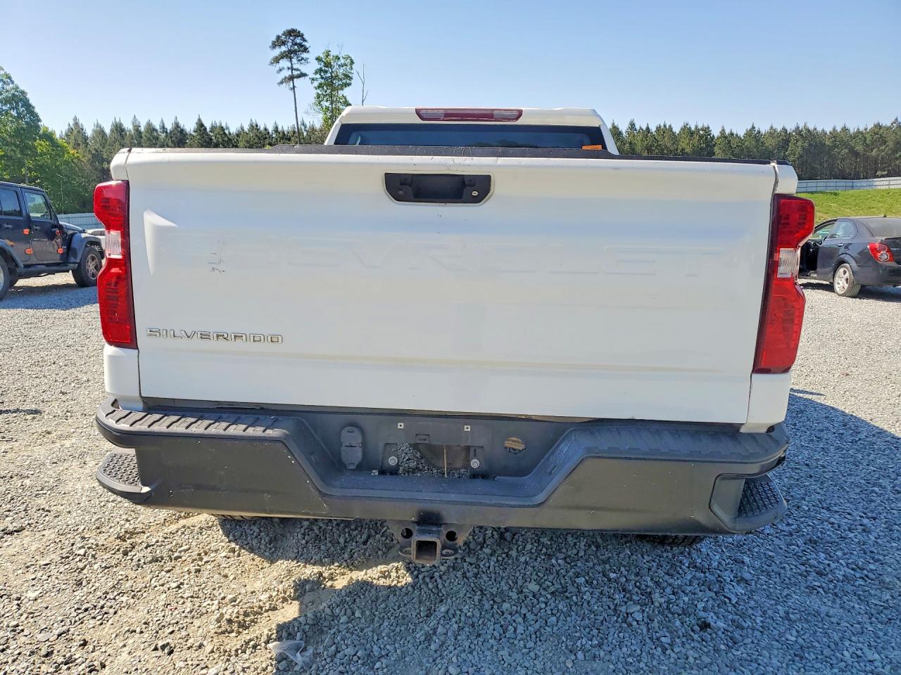 Chevrolet Silverado C1500