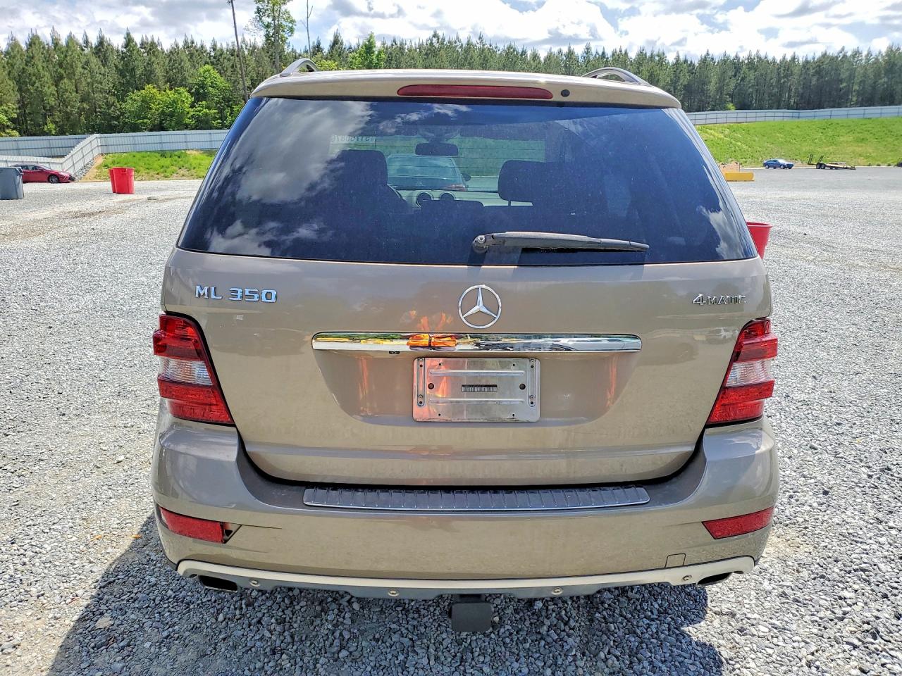 Mercedes-Benz M-Class 350 4matic