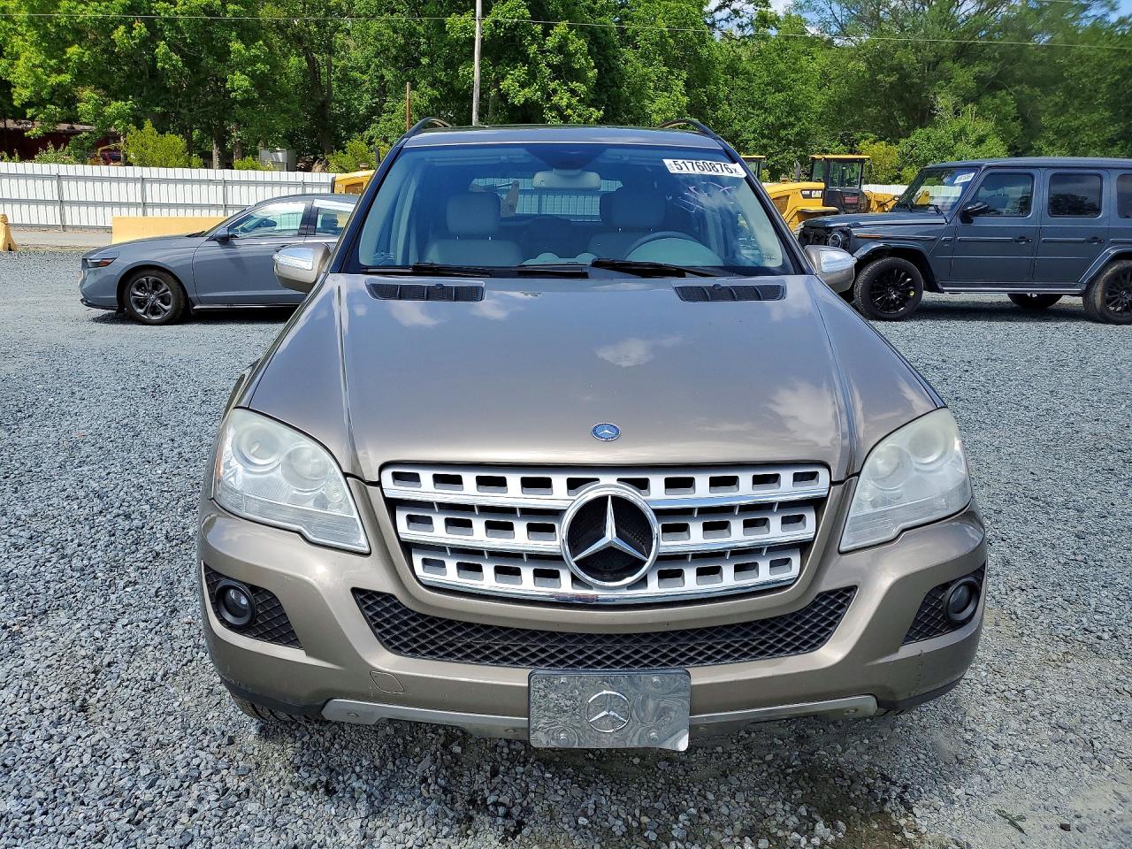 Mercedes-Benz M-Class 350 4matic