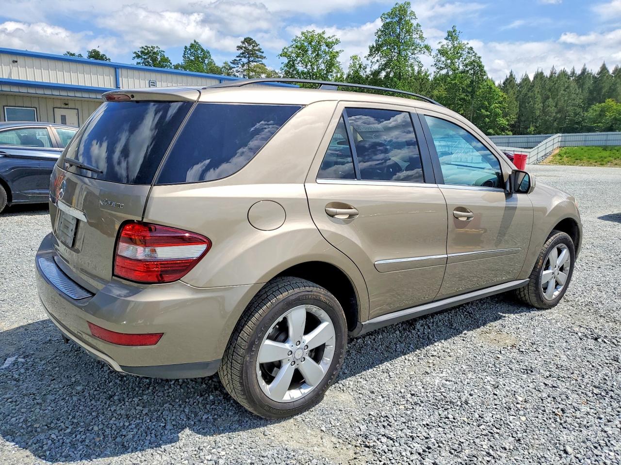 Mercedes-Benz M-Class 350 4matic