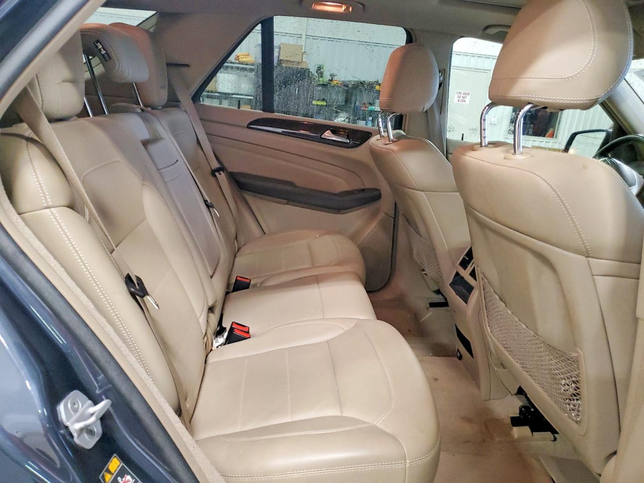 Mercedes-Benz M-Class 350