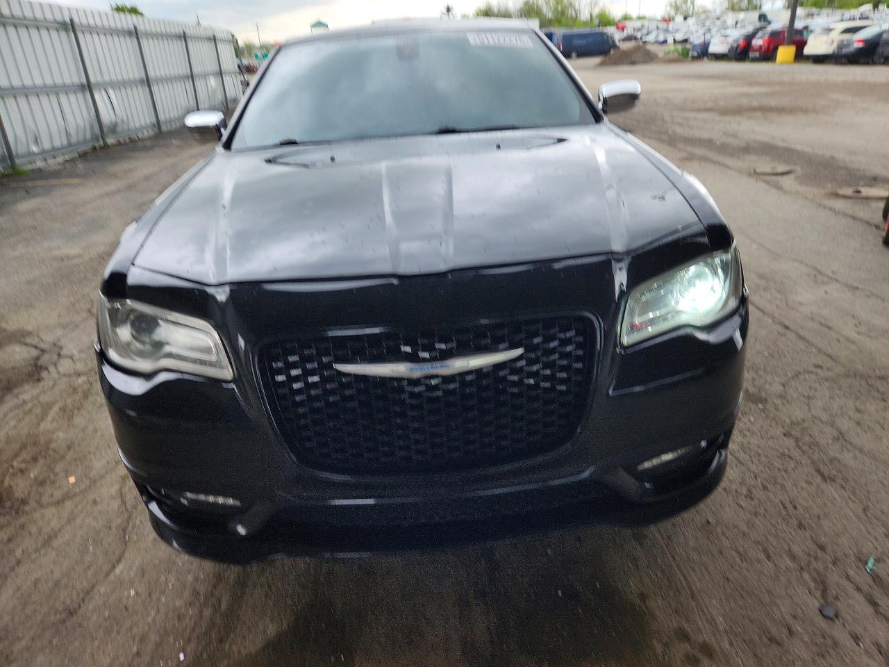 Chrysler 300