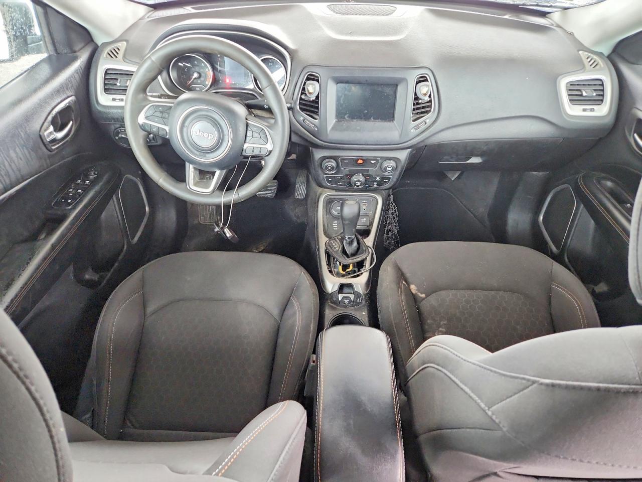 Jeep Compass Sport