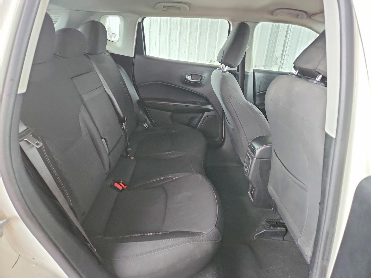 Jeep Compass Sport