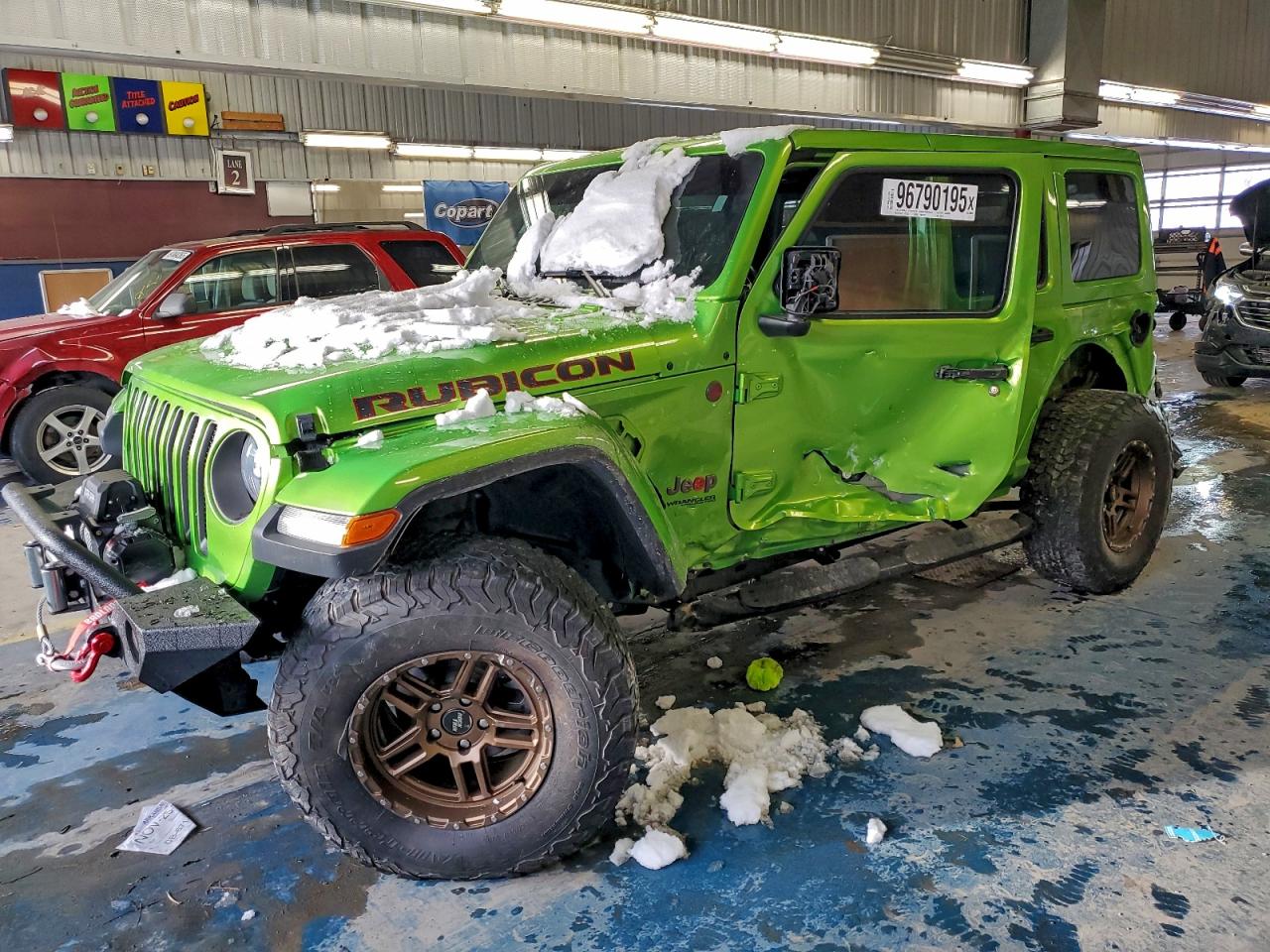 Salvage Jeep Wrangler Image