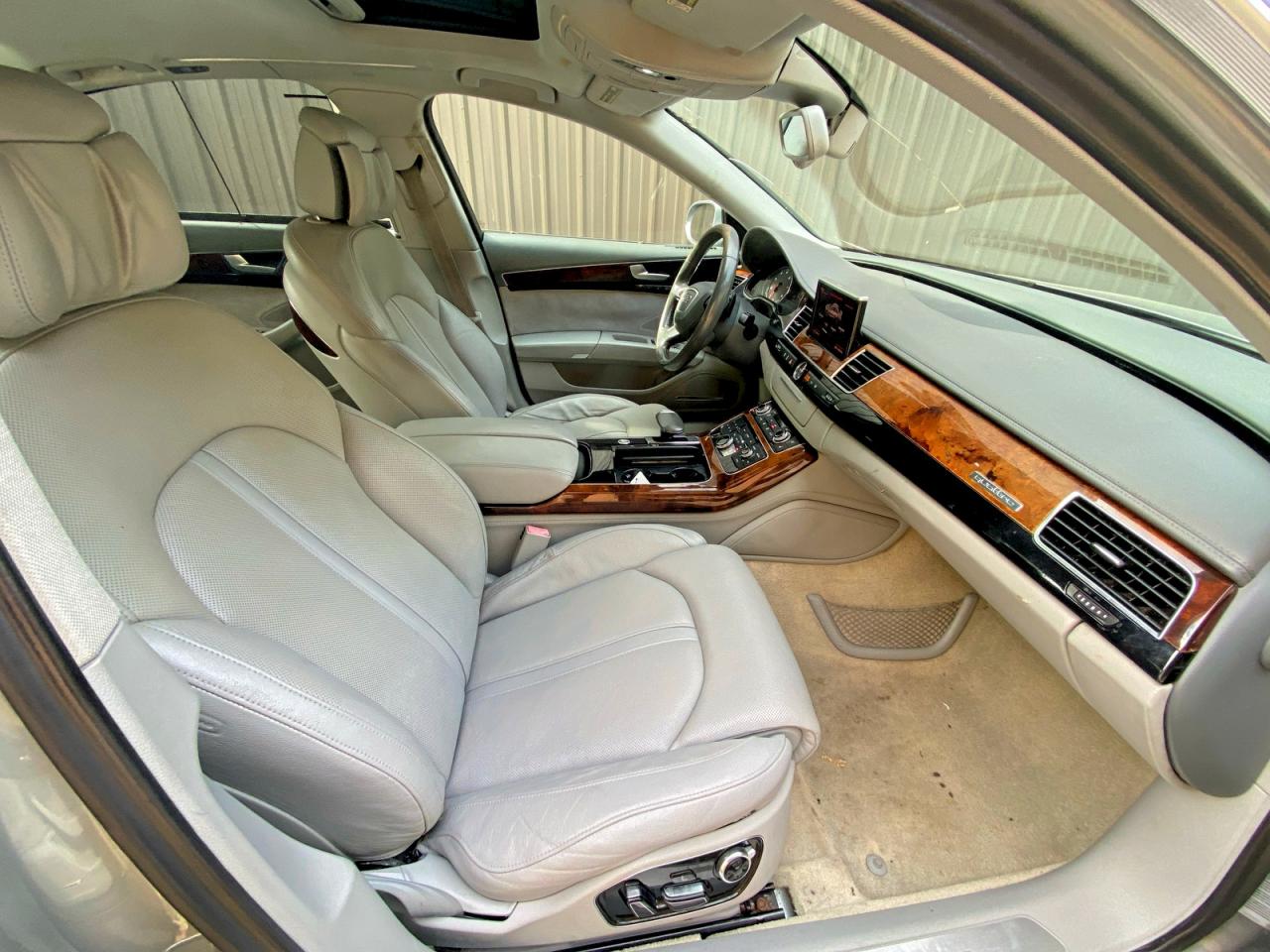 Audi A8 L Quattro