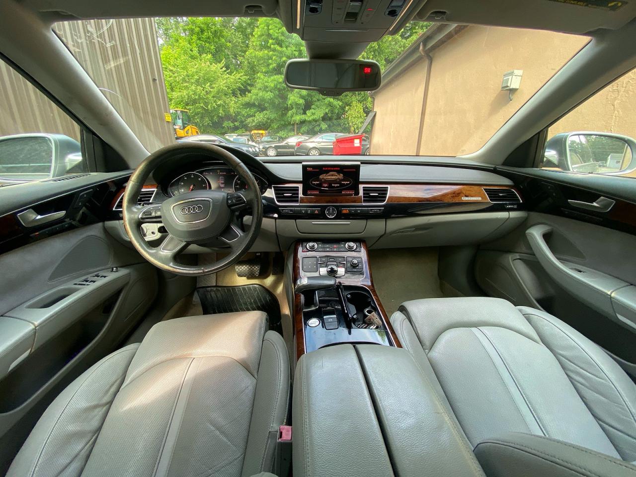 Audi A8 L Quattro