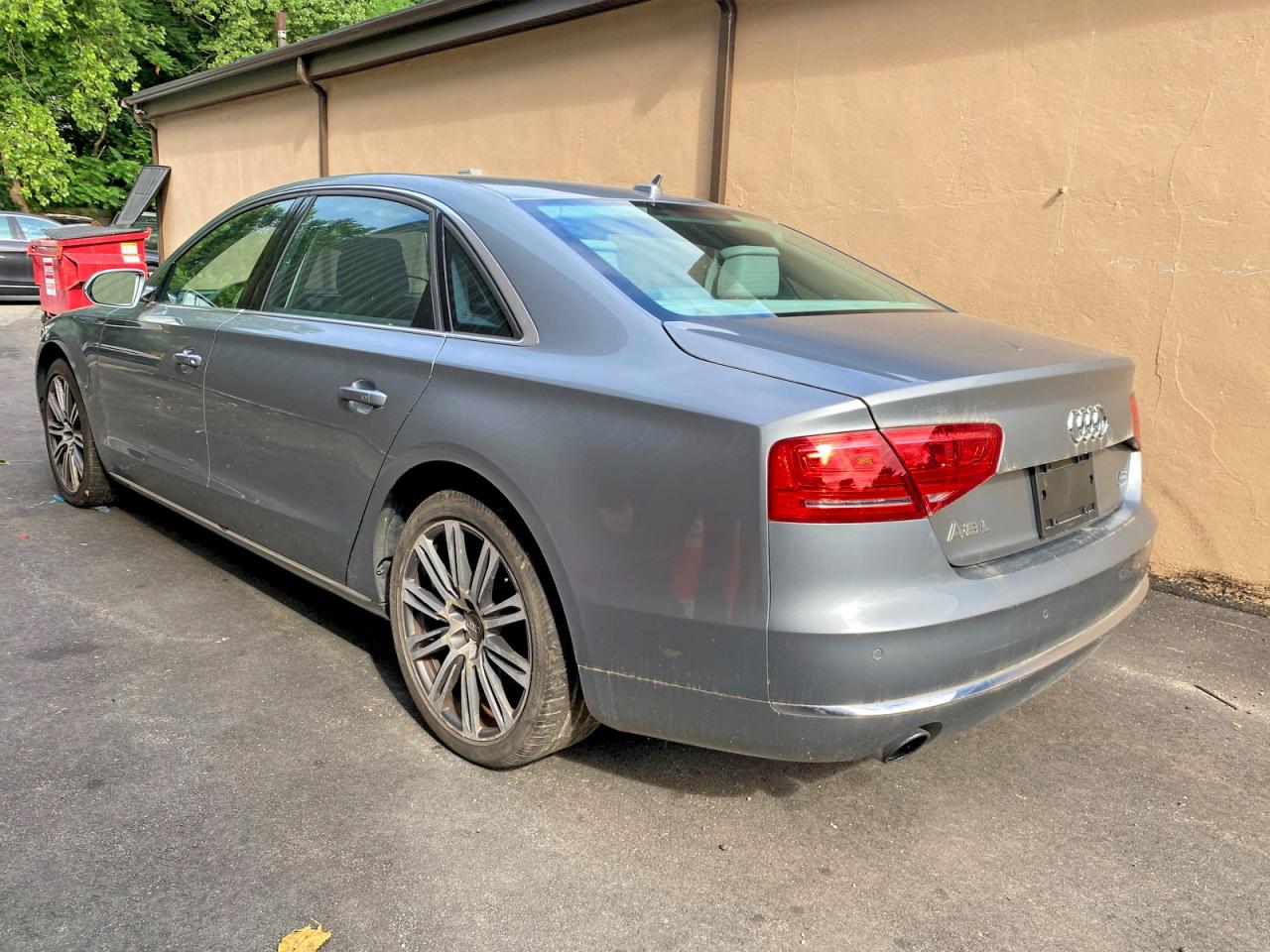 Audi A8 L Quattro