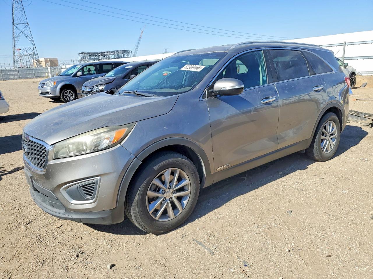 Salvage Kia Sorento Image