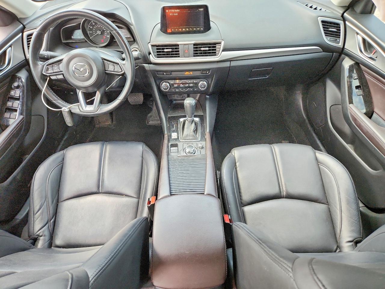 Mazda 3 Touring