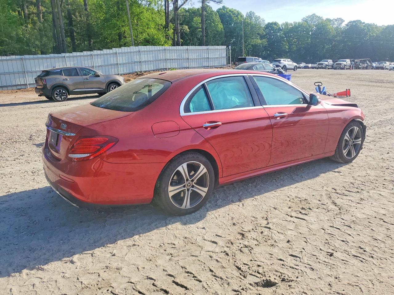 Mercedes-Benz E-Class 350