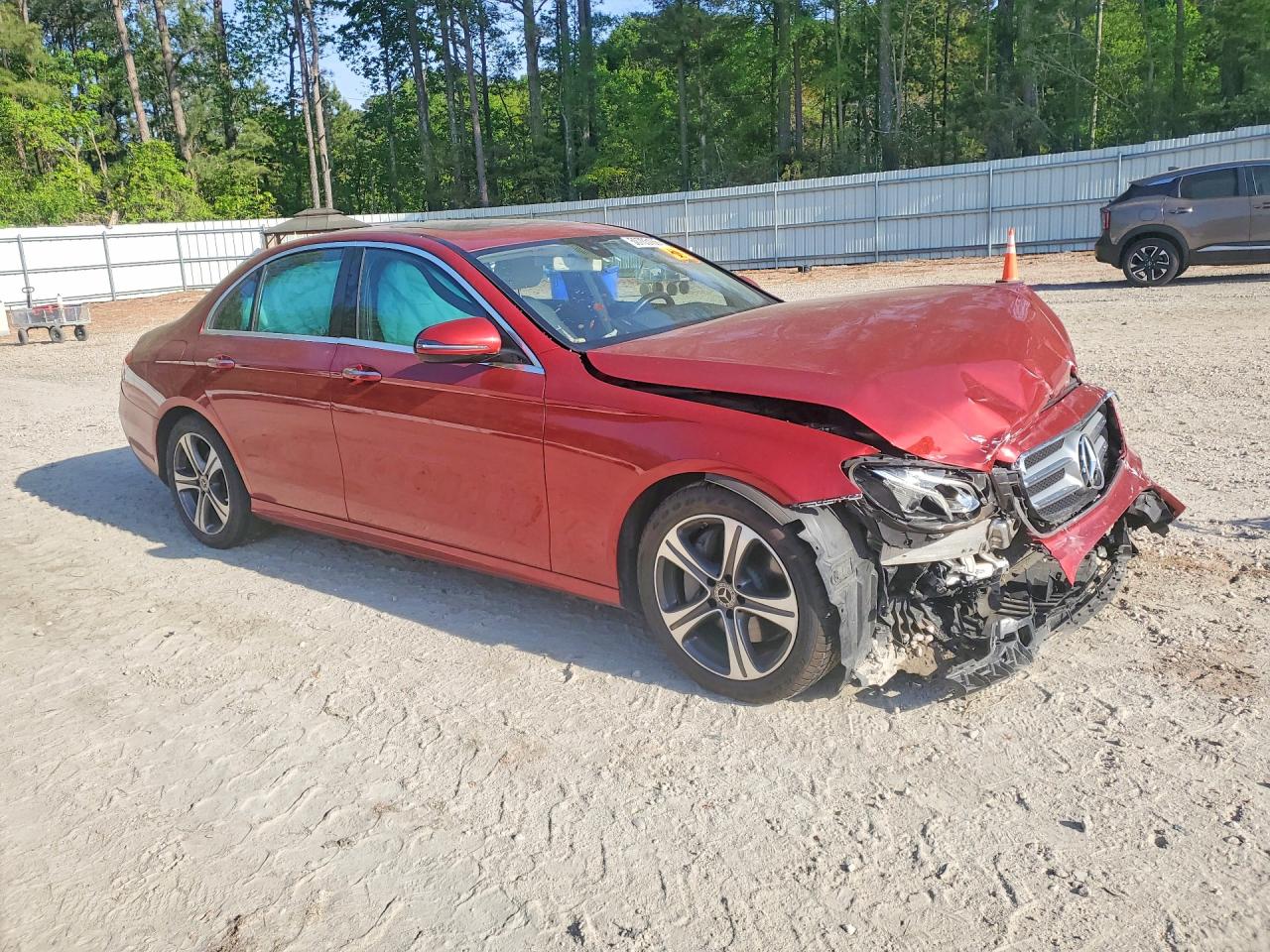 Mercedes-Benz E-Class 350