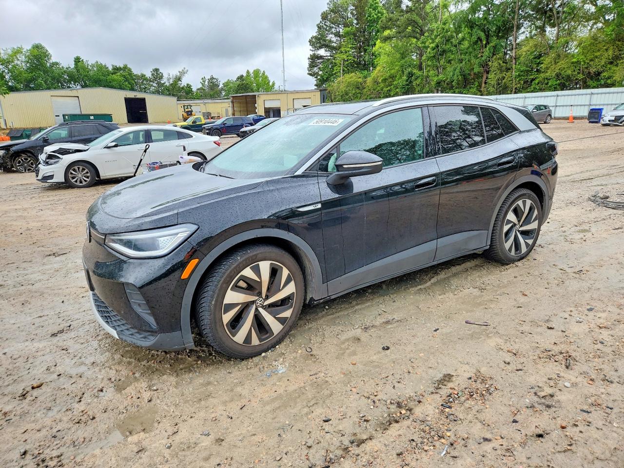 Salvage Volkswagen ID.4 Image