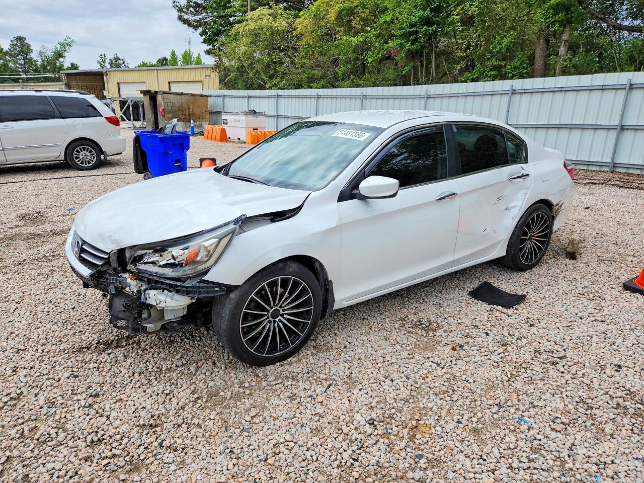 Salvage Honda Accord Image